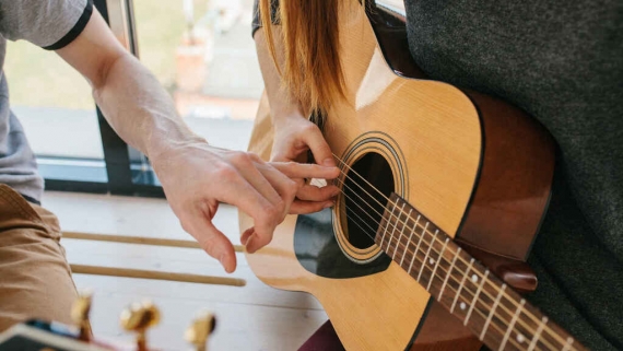 Academias para aprender a tocar la guitarra en Montevideo