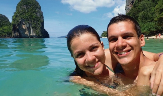 Reemplazaron su fiesta de bodas por un viaje a más de 20 países